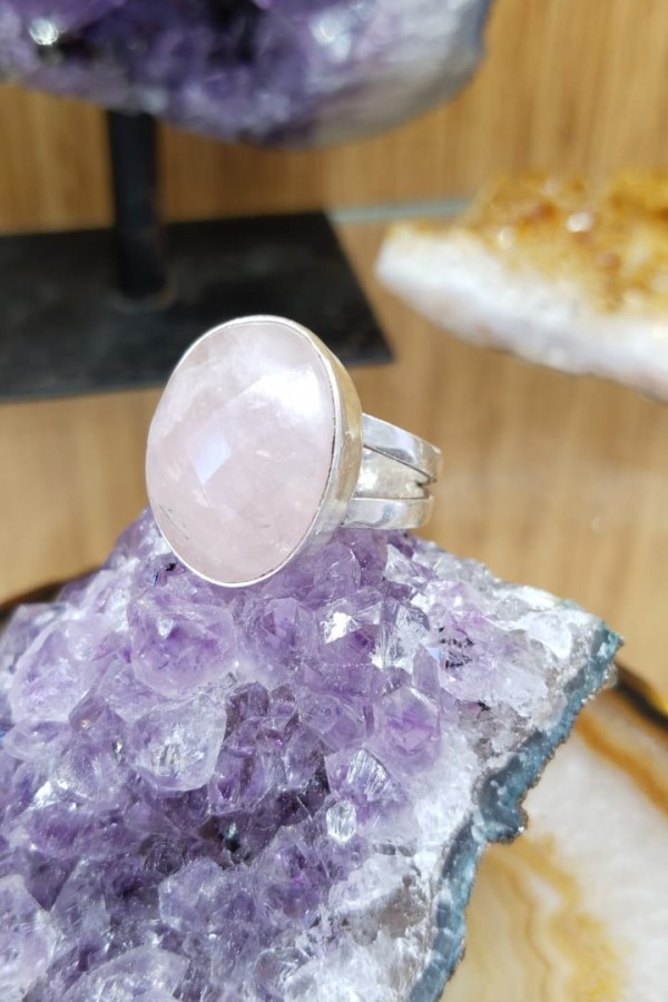 Pembe kuvars